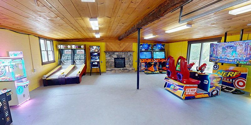GAME ROOM VIRTUAL TOUR
